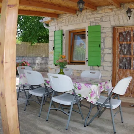 Сasa de vacaciones House Elvis, Sveti Kirin