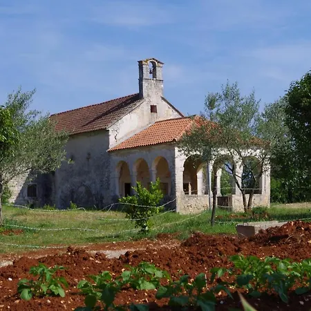 Holiday home House Elvis, Sveti Kirin